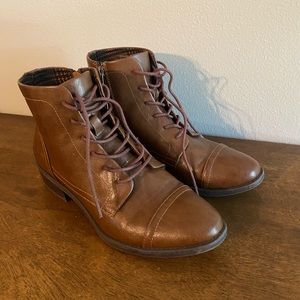 Euro Soft by Sofft Boots size 10M.